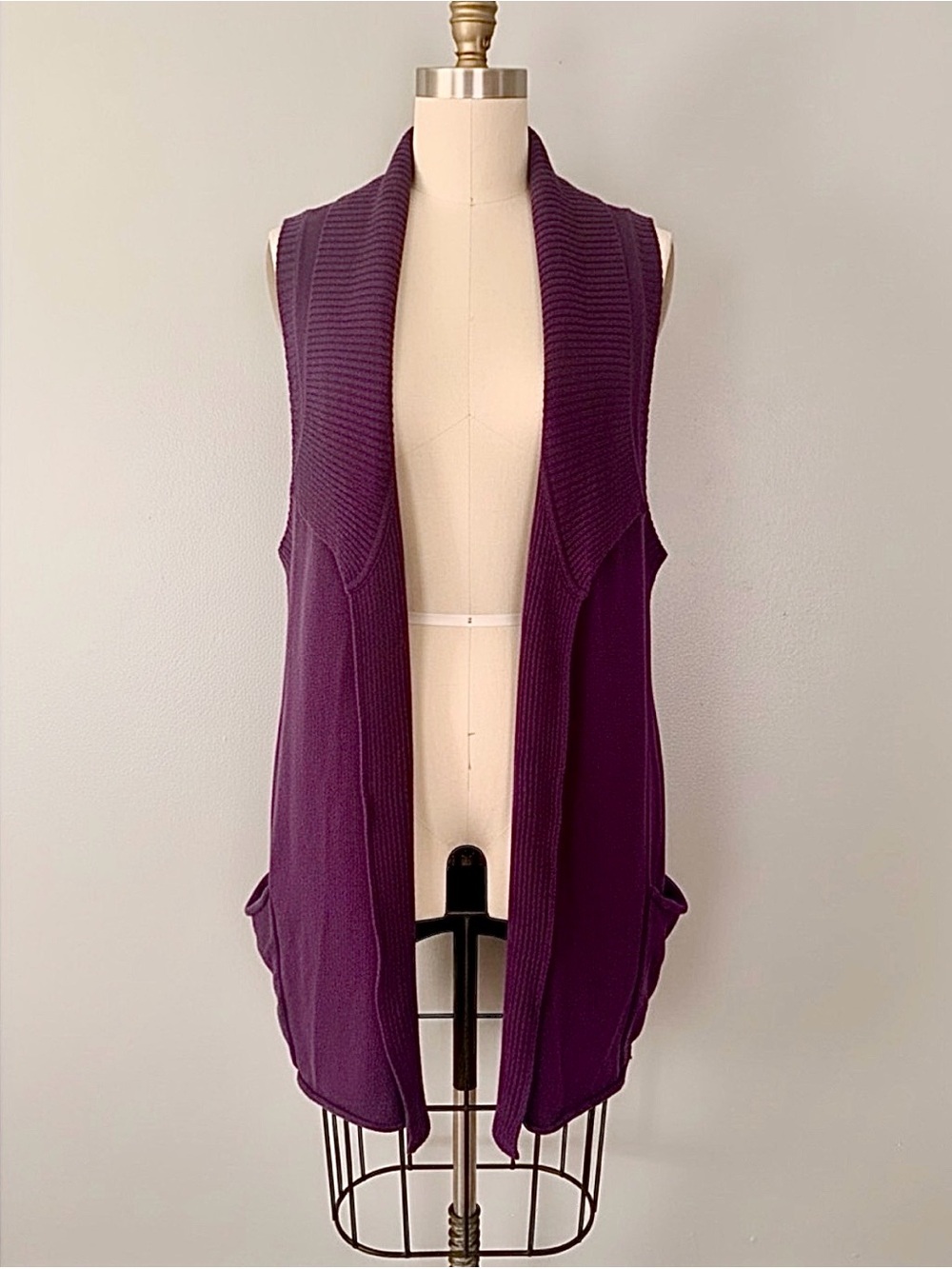 ColdWater Creek Sleeveless Open Front Knit Cardigan Vest in Deep Plum